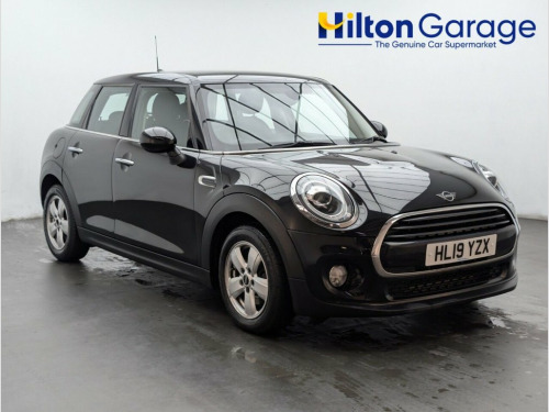MINI Hatch  1.5 Cooper Classic Hatchback 5dr Petrol Manual Eur