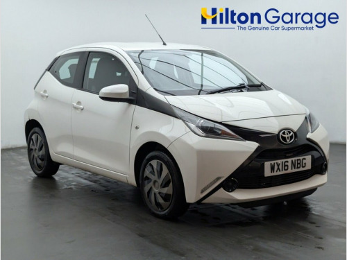 Toyota AYGO  1.0 VVT-i x-play Hatchback 5dr Petrol Manual Euro 