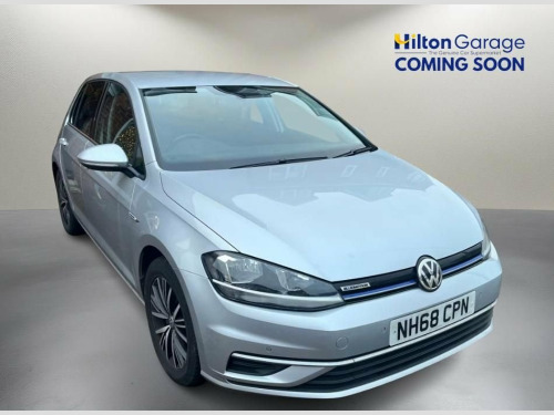 Volkswagen Golf  1.5 TSI EVO SE Nav Hatchback 5dr Petrol Manual Eur 
