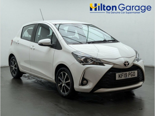 Toyota Yaris  1.5 VVT-i Icon Tech Hatchback 5dr Petrol CVT Euro  