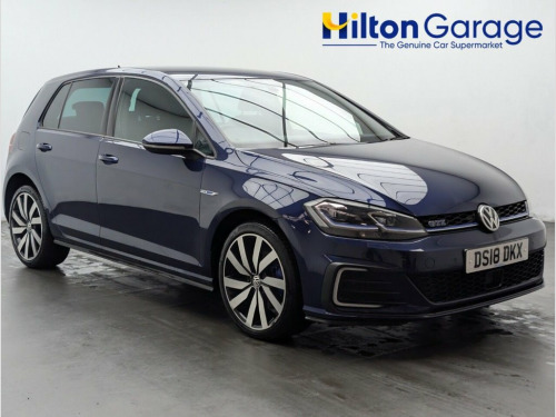 Volkswagen Golf  1.4 TSI 8.7kWh GTE Advance Hatchback 5dr Petrol Pl 