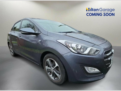 Hyundai i30  1.4 Blue Drive SE Nav Hatchback 5dr Petrol Manual  