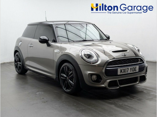 MINI Hatch  2.0 Cooper S Works Hatchback 3dr Petrol Manual Eur 