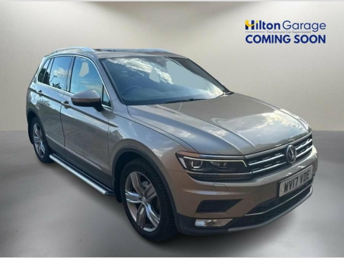 Volkswagen Tiguan  2.0 TDI BlueMotion Tech SEL SUV 5dr Diesel DSG 4Mo 