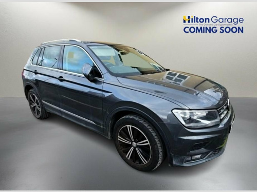Volkswagen Tiguan  2.0 TDI SE Navigation SUV 5dr Diesel DSG 4Motion E 