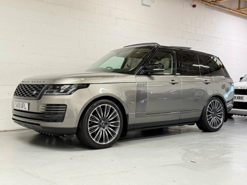 Land Rover Range Rover  3.0 SD V6 Autobiography SUV 5dr Diesel Auto 4WD Eu