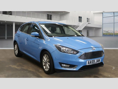Ford Focus  1.0T EcoBoost Titanium Hatchback 5dr Petrol Auto E