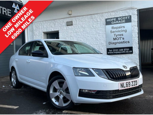 Skoda Octavia  1.5 TSI ACT SE Drive Hatchback 5dr Petrol DSG Euro