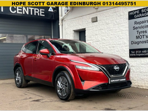 Nissan Qashqai  1.3 DIG-T MHEV Acenta Premium SUV 5dr Petrol Hybri