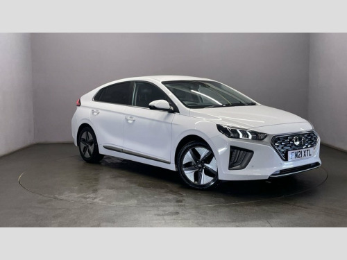 Hyundai IONIQ  1.6 PREMIUM SE MHEV 5d AUTO 140 BHP