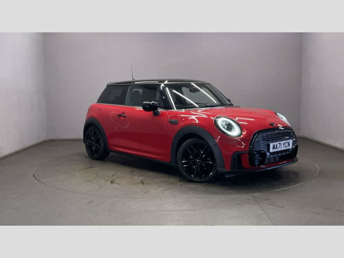 MINI Hatch  1.5 COOPER SPORT 3d 134 BHP