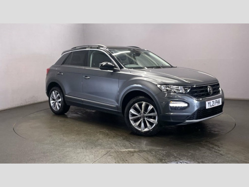 Volkswagen T-ROC  1.5 DESIGN TSI EVO DSG 5d AUTO 148 BHP Parking Sen