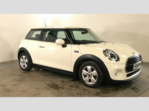 MINI Hatch  1.5 COOPER 3d 134 BHP Alloy Wheels - Stop Start