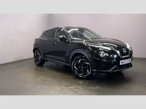 Nissan Juke  1.0 DIG-T N-CONNECTA 5d 113 BHP 1 Owner - Cruise C