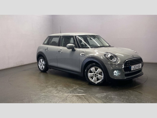 MINI Hatch  1.5 Cooper Classic Hatchback 5dr Petrol Steptronic