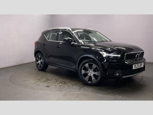 Volvo XC40  2.0 B4 MHEV Inscription SUV 5dr Petrol Hybrid DCT 