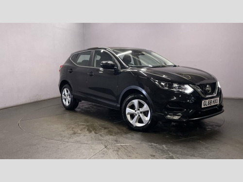 Nissan Qashqai  1.5 DCI ACENTA PREMIUM 5d 114 BHP Bluetooth - Crui