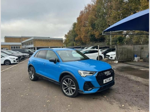 Audi Q3  2.0 TDI 35 Black Edition SUV 5dr Diesel Manual Eur