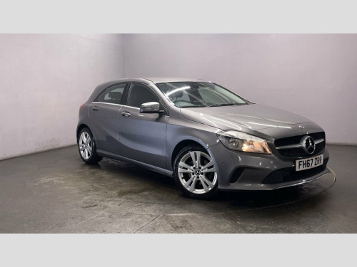 Mercedes-Benz A-Class A180 1.6 A180 Sport (Executive) Hatchback 5dr Petrol Ma