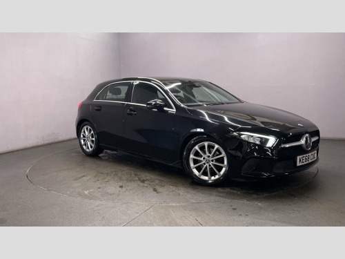 Mercedes-Benz A-Class  1.5 A180d Sport (Executive) Hatchback 5dr Diesel 7