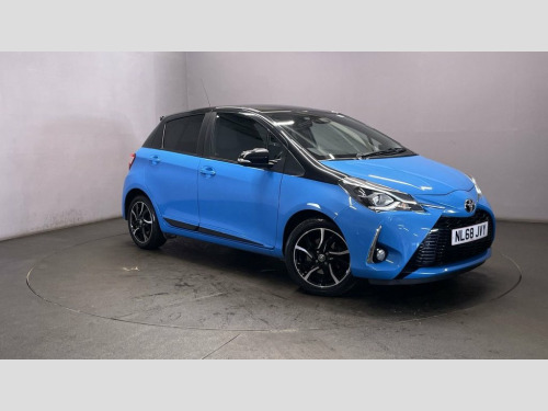 Toyota Yaris  1.5 VVT-i Cyan Bi-Tone Hatchback 5dr Petrol Manual