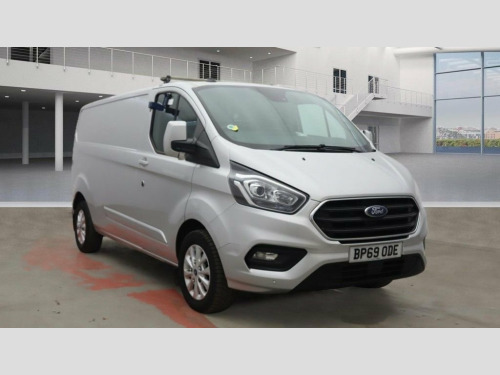 Ford Transit Custom  2.0 300 EcoBlue Limited Panel Van 5dr Diesel Manua