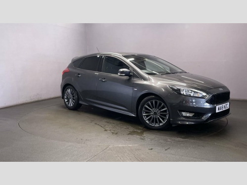 Ford Focus  1.0T EcoBoost ST-Line Hatchback 5dr Petrol Auto Eu