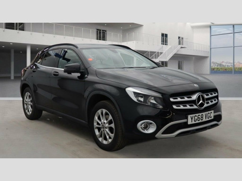 Mercedes-Benz GLA-Class GLA200 1.6 GLA200 SE (Executive) SUV 5dr Petrol Manual Eu