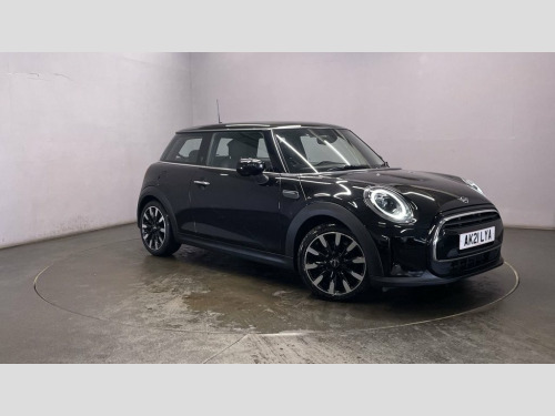 MINI Hatch  1.5 Cooper Exclusive Hatchback 3dr Petrol Manual E