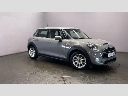 MINI Hatch  2.0 Cooper S Classic Hatchback 5dr Petrol Manual E