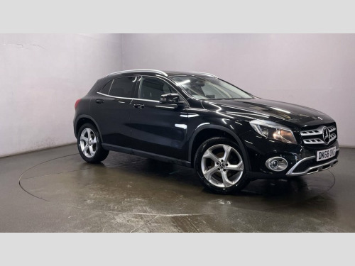 Mercedes-Benz GLA-Class GLA200 1.6 GLA200 Sport (Executive) SUV 5dr Petrol Manual