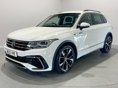 Volkswagen Tiguan  2.0 TDI R-Line SUV 5dr Diesel DSG 4Motion Euro 6 (
