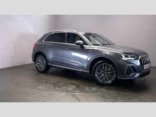 Audi Q3  1.4 TFSIe 45 S line SUV 5dr Petrol Plug-in Hybrid 