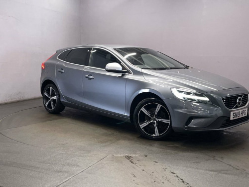 Volvo V40  2.0 T2 R-Design Edition Hatchback 5dr Petrol Manua