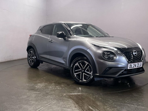 Nissan Juke  1.6 N-Connecta SUV 5dr Petrol Hybrid Auto Euro 6 (