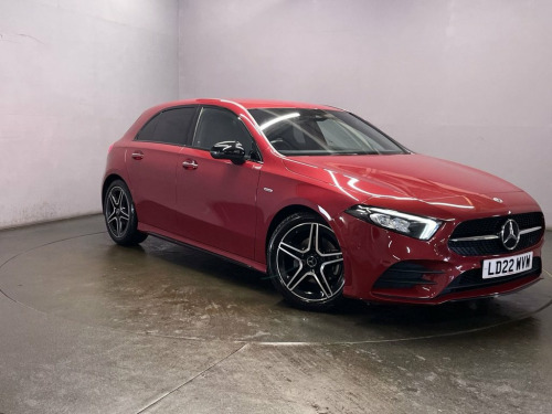 Mercedes-Benz A-Class A180 1.3 A180 AMG Line Edition (Premium) Hatchback 5dr 