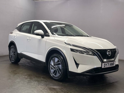 Nissan Qashqai  1.3 DIG-T MHEV Acenta Premium SUV 5dr Petrol Hybri