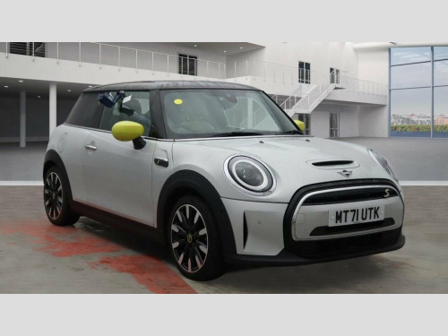 MINI Hatch  Cooper SE 32.6kWh Level 3 Hatchback 3dr Electric A