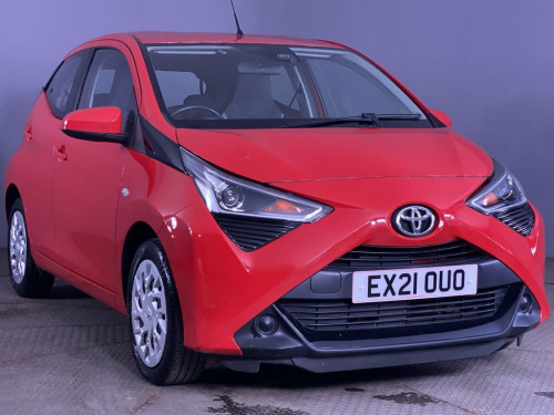 Toyota AYGO  1.0 VVT-i x-play Hatchback 5dr Petrol x-shift Euro