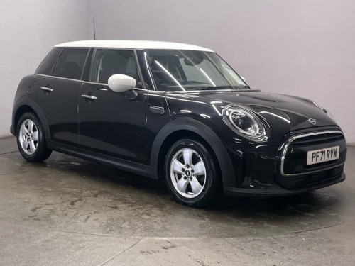 MINI Hatch  1.5 Cooper Classic Hatchback 5dr Petrol Steptronic 