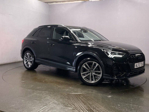Audi Q3  1.5 TFSI CoD 35 Black Edition SUV 5dr Petrol S Tro 