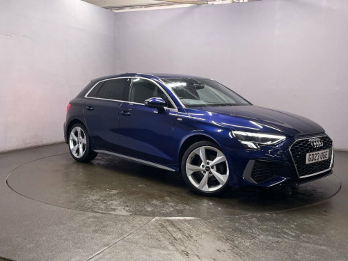 Audi A3  1.5 TFSI 35 S line Sportback 5dr Petrol S Tronic E 