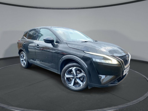 Nissan Qashqai  1.3 DIG-T MHEV N-Connecta SUV 5dr Petrol Hybrid XT