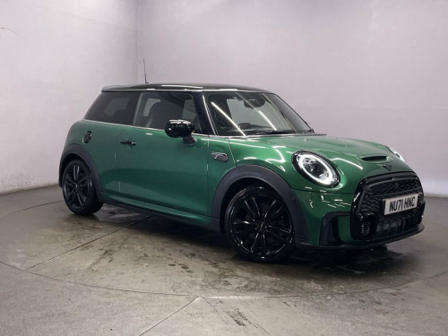 MINI Hatch  2.0 Cooper S Sport Hatchback 3dr Petrol Steptronic 