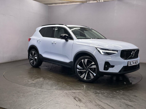 Volvo XC40  2.0 B4 MHEV Ultra Dark SUV 5dr Petrol Hybrid DCT A 