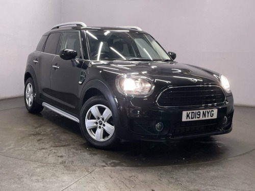 MINI Countryman  1.5 Cooper Classic SUV 5dr Petrol Manual Euro 6 (s 