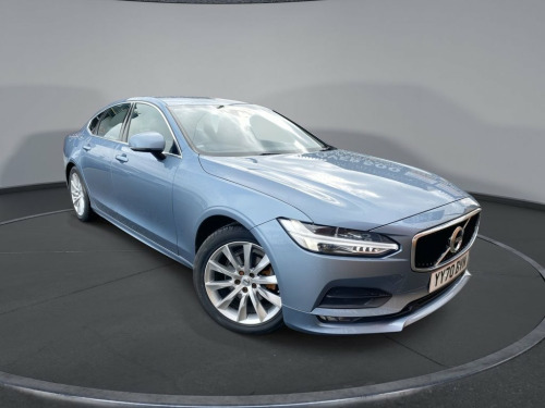 Volvo S90  2.0 T4 MOMENTUM PLUS 4d AUTO 188 BHP 	Cruise Contr