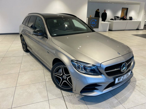 Mercedes-Benz C-Class  2.0 C300e 13.5kWh AMG Line Night Edition (Premium 