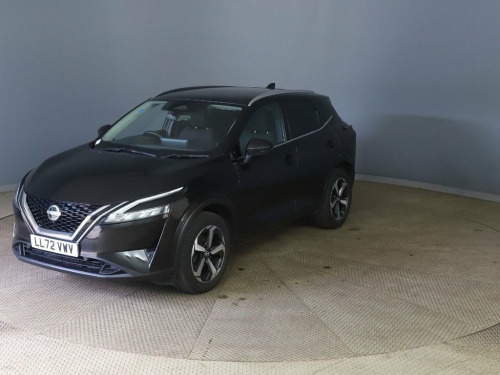 Nissan Qashqai  1.3 DIG-T MHEV N-Connecta SUV 5dr Petrol Hybrid Ma