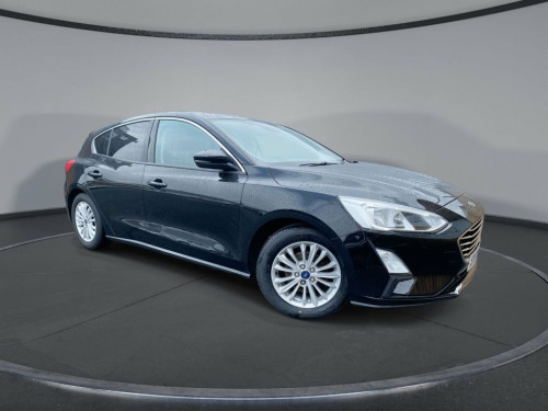 Ford Focus  1.0T EcoBoost Titanium Hatchback 5dr Petrol Manual